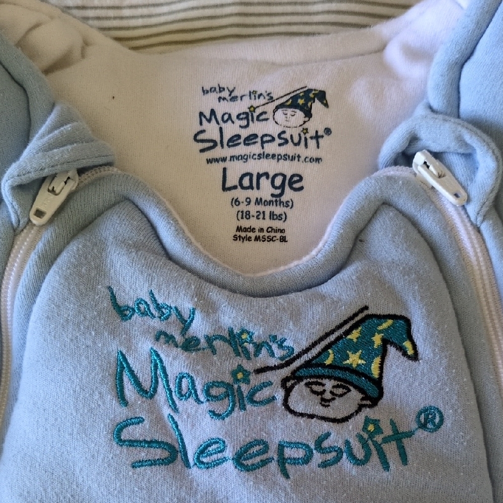 Merlin's Magic Sleepsuit - Picture 2 of 3